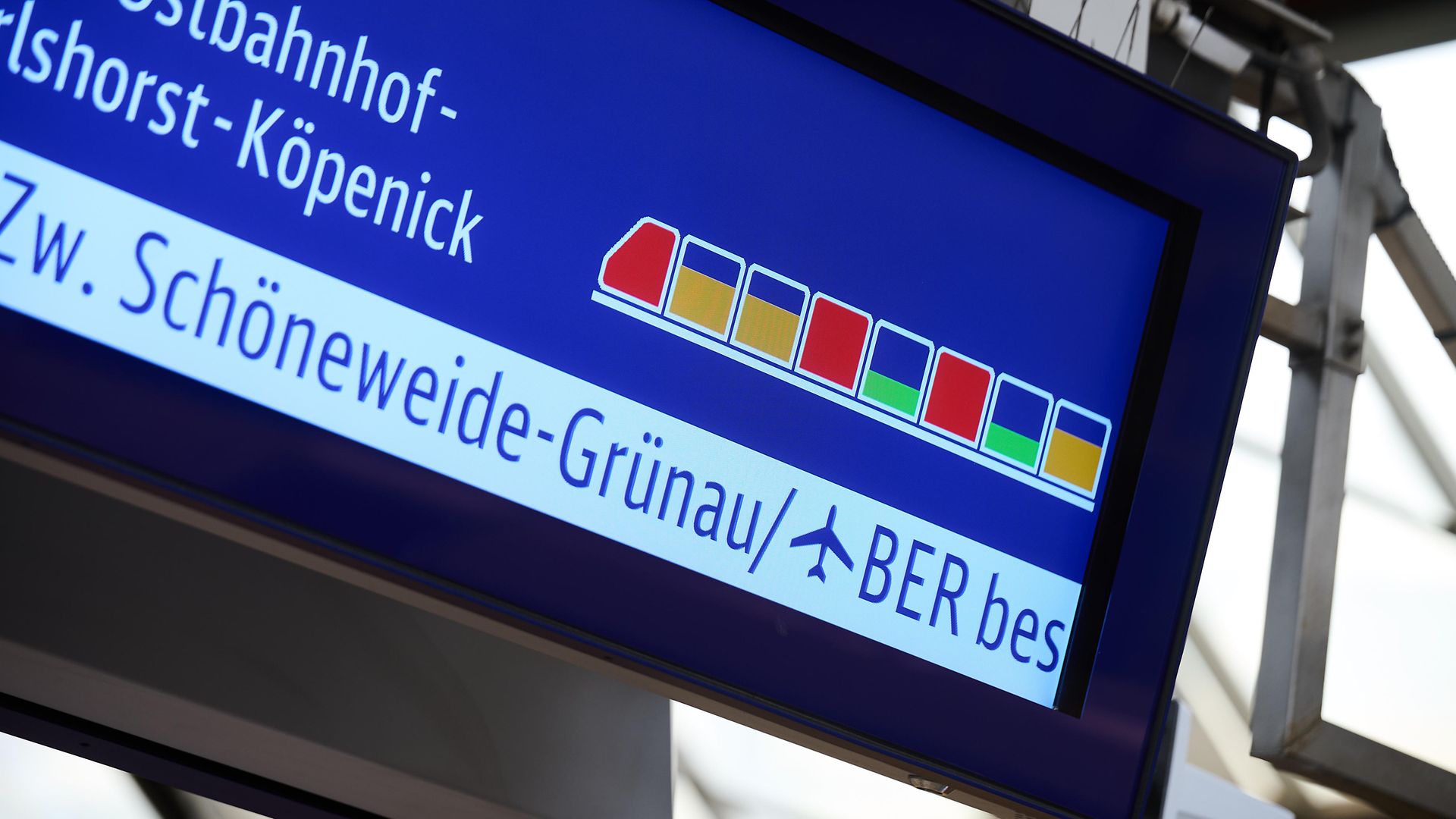 Auslastungsanzeige DB Lightgate bei der S-Bahn Berlin